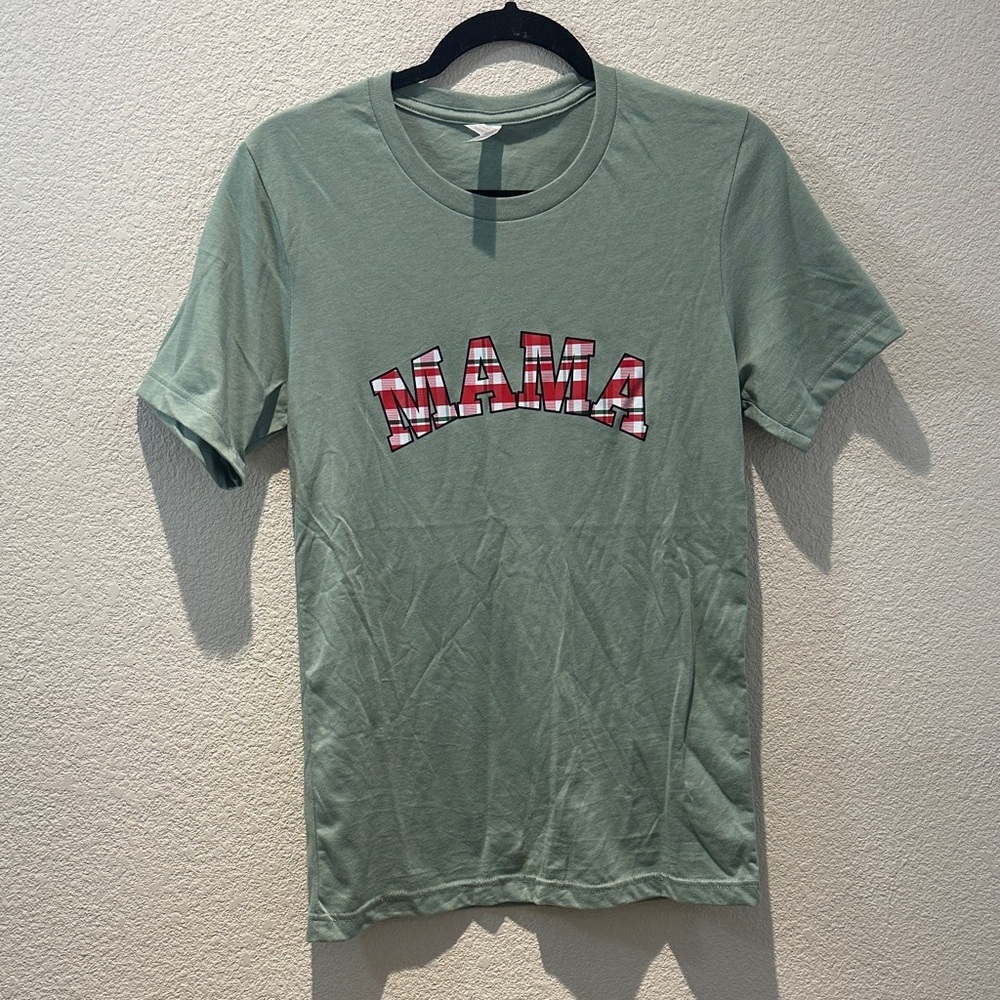 Mama Graphic Tee - Sage Green Short Sleeve Top Size Small